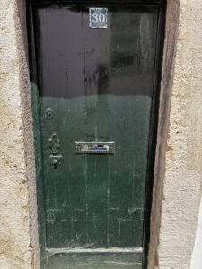 A green door in Lisbon.