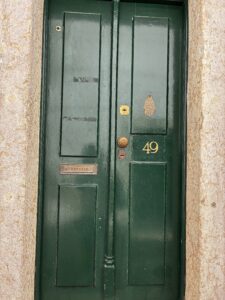 A green door in Lisbon.